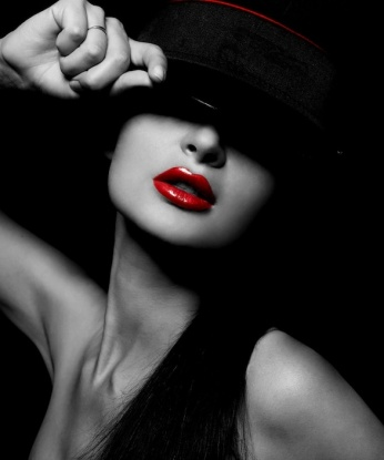 🌹
Мои услуги охватывают все твои желания и фантазии - от романтических встреч до пикантных экспериментов. Будь уверен, у меня ты найдешь то, что искал! 💋
Прошу обратить внимание на мои отзывы, которые говорят самыми теплыми словами обо всем, что я делаю. 💌
Фото в профиле подтверждают мою реальность, поэтому можешь быть спокоен. 📸
Жду тебя в Москве, чтобы создать незабываемый опыт, который ты будешь помнить на долгие годы! 🌟 6544, 35 лет